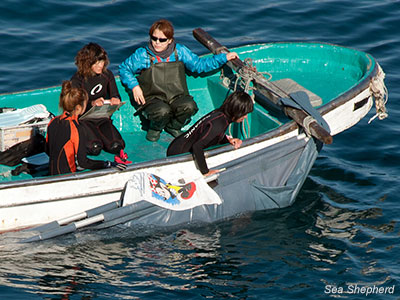 Sponsoring the Oceans Prison Wardens